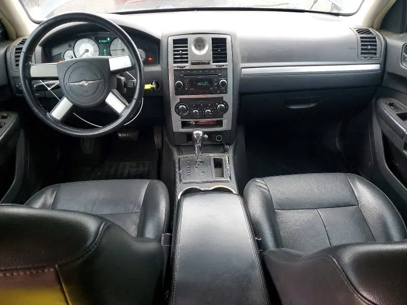 2010 CHRYSLER 300 TOURING  