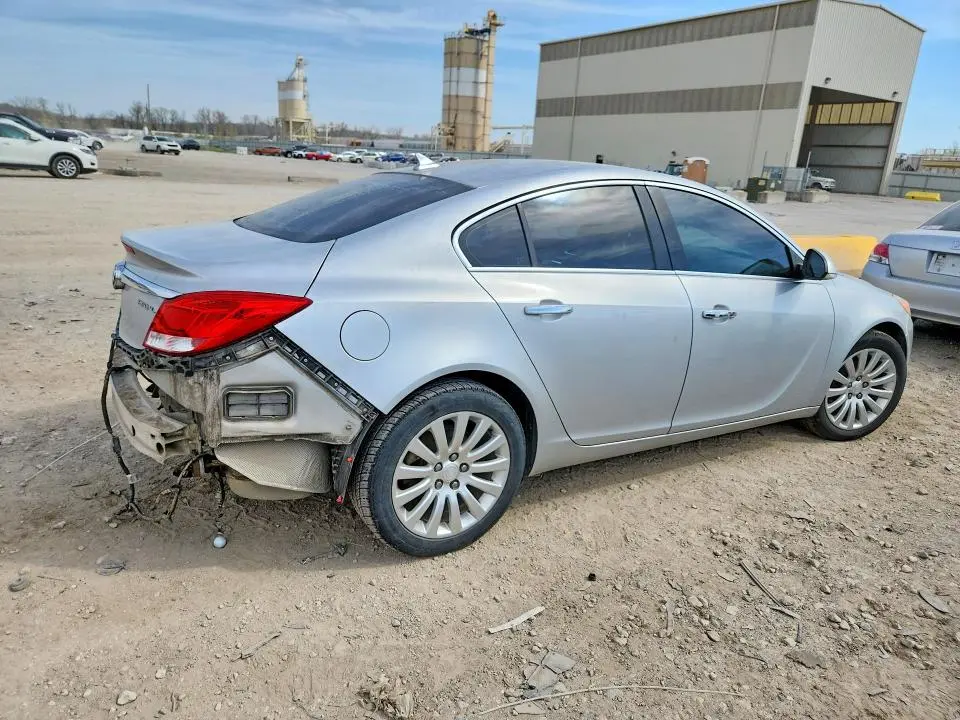 2012 BUICK REGAL PREMIUM  