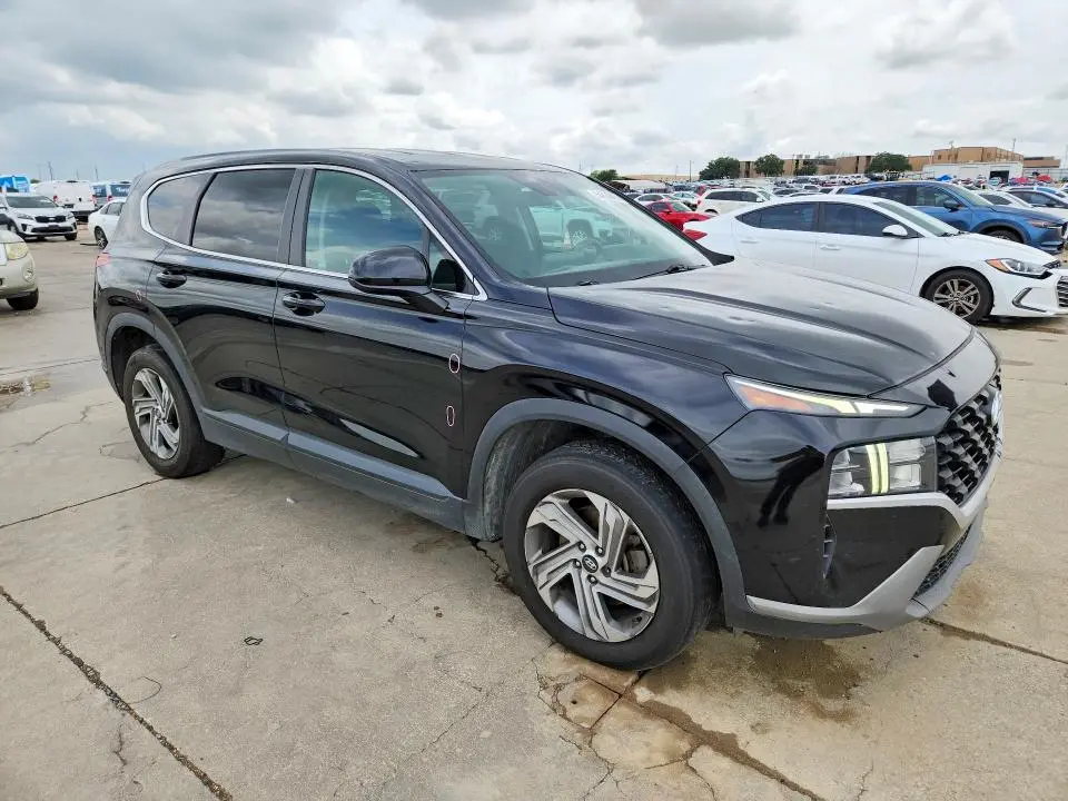 2021 HYUNDAI SANTA FE SE  