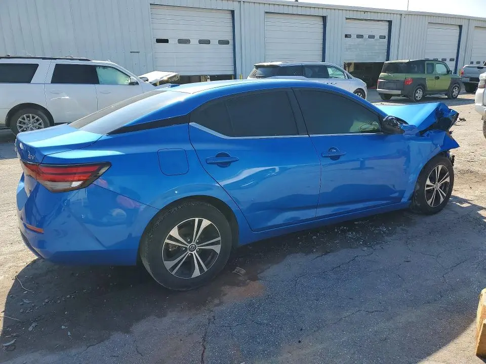 2023 NISSAN SENTRA SV  