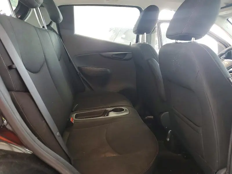 2016 CHEVROLET SPARK 1LT  