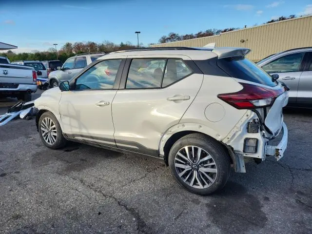 2024 NISSAN KICKS SR  