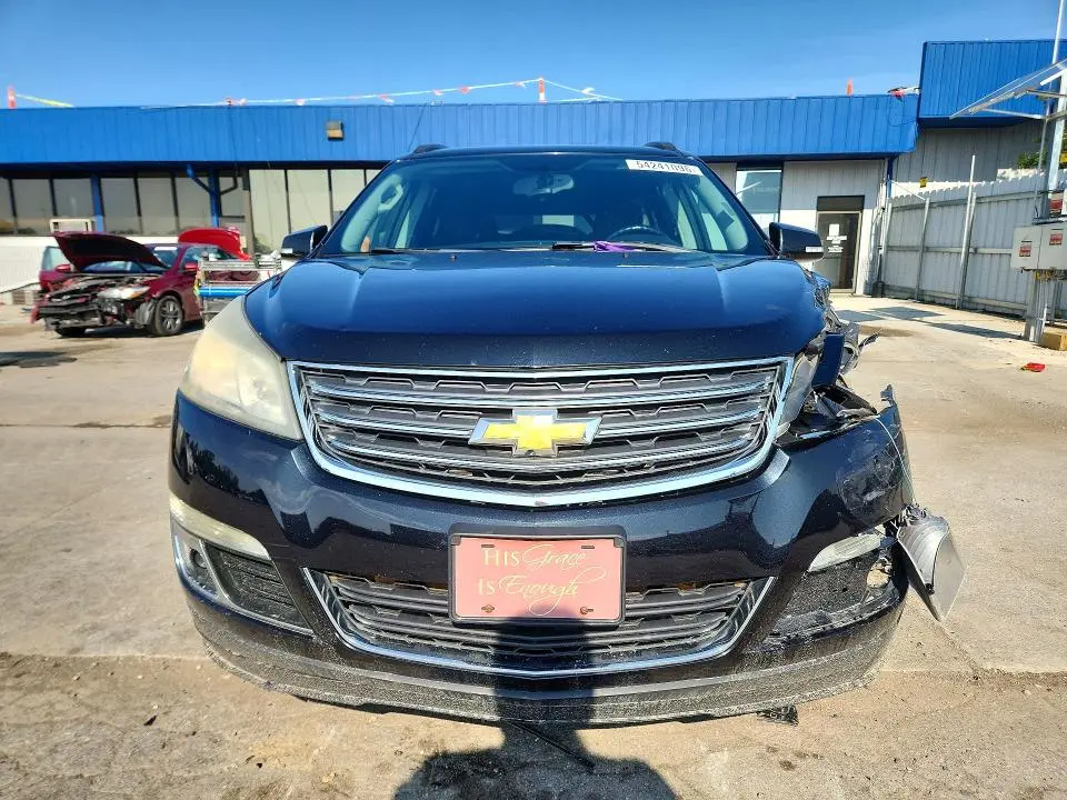 2014 CHEVROLET TRAVERSE LT  
