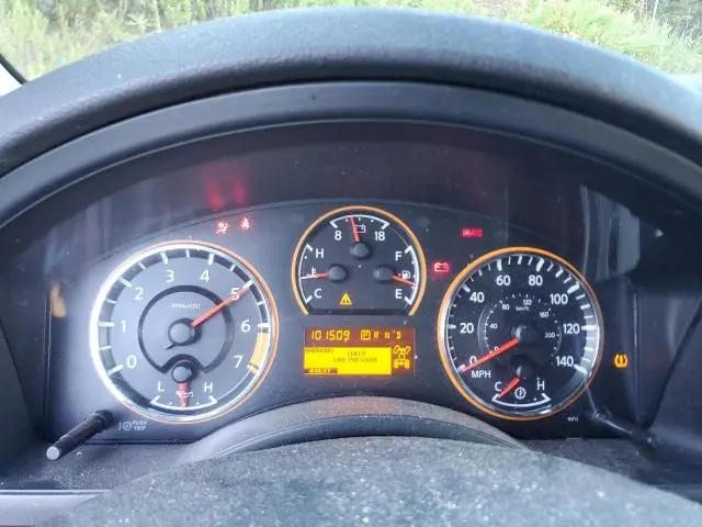 2015 NISSAN ARMADA SV  