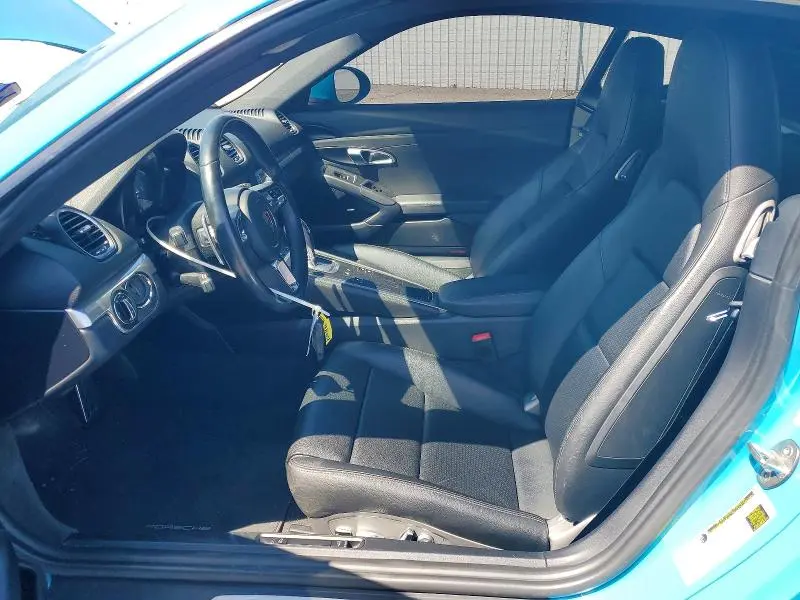 2018 PORSCHE CAYMAN S  