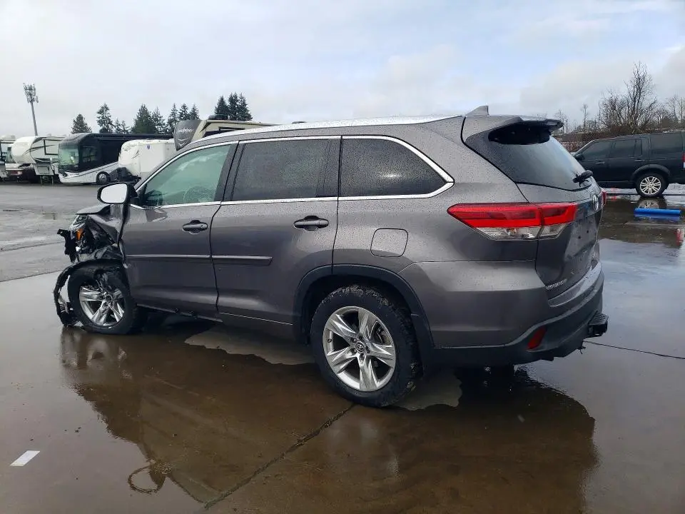 2017 TOYOTA HIGHLANDER LIMITED  
