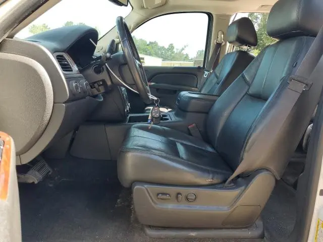 2013 CHEVROLET SUBURBAN K1500 LT  