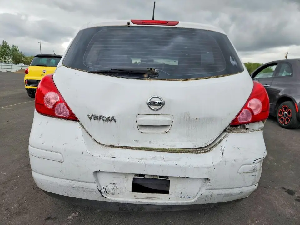 2012 NISSAN VERSA 1.8 S  
