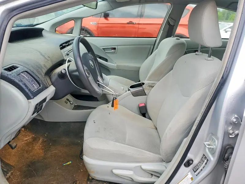 2013 TOYOTA PRIUS TWO  