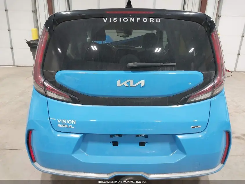 2023 KIA SOUL GT-LINE