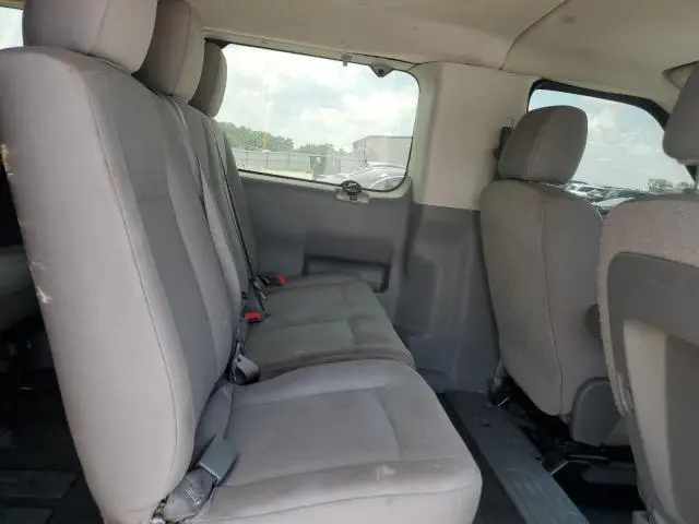 2016 NISSAN NV 3500 S  