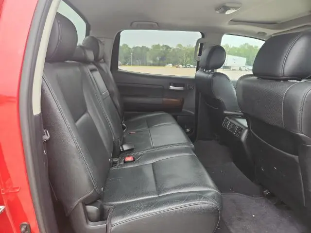 2011 TOYOTA TUNDRA CREWMAX LIMITED  