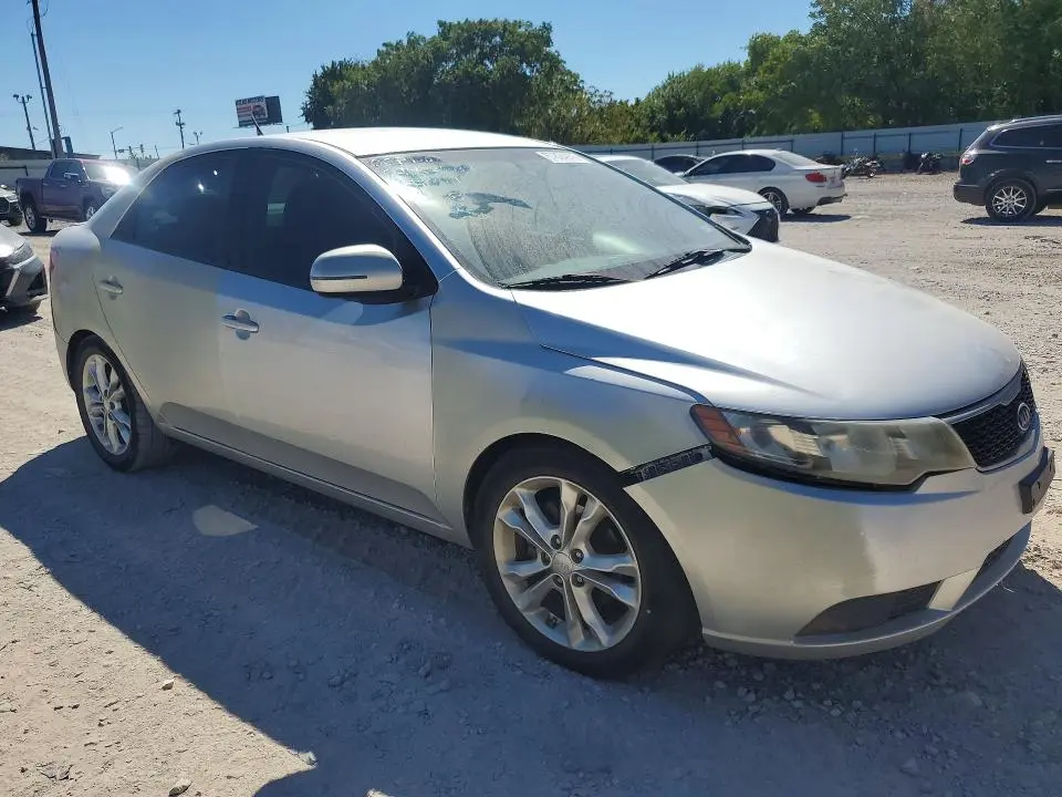 2011 KIA FORTE EX  