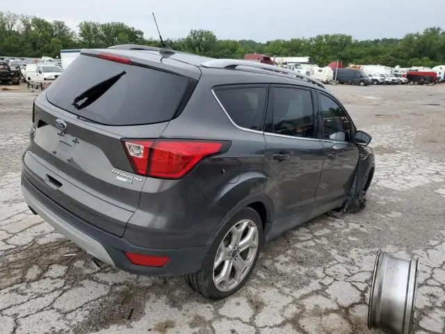 2019 FORD ESCAPE TITANIUM  