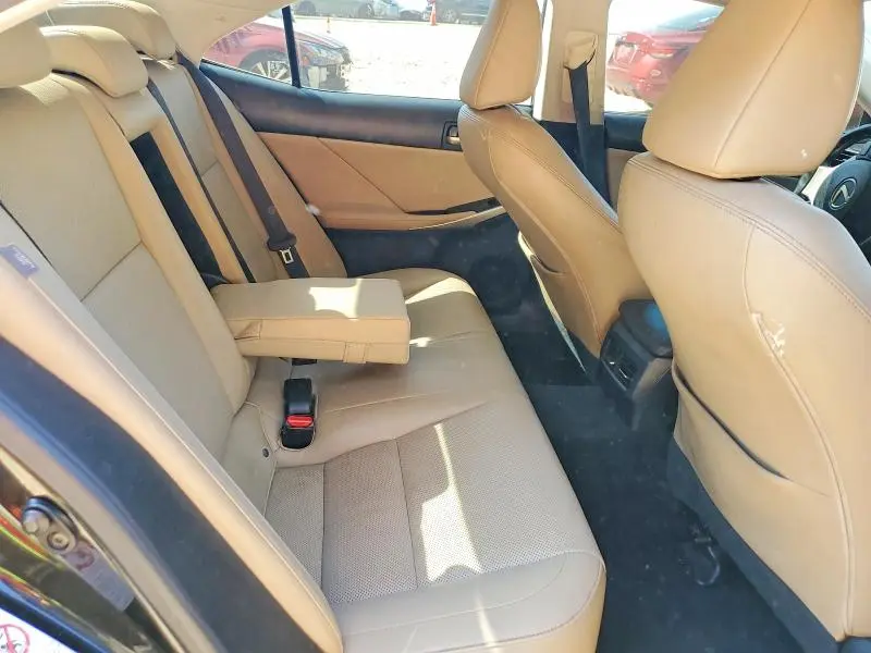 2017 LEXUS IS 200T  
