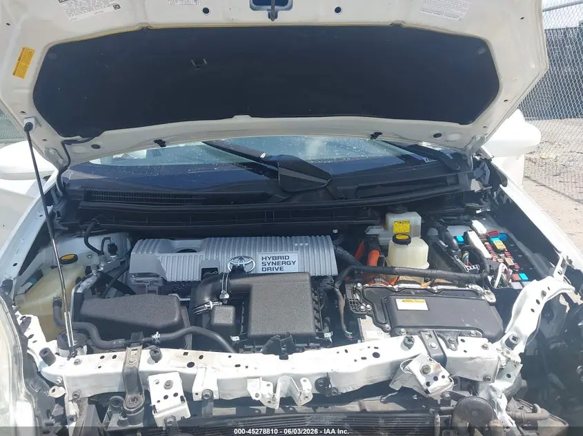 2014 TOYOTA PRIUS THREE