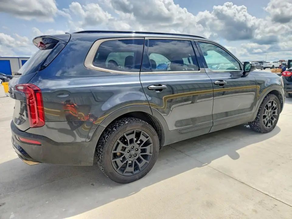 2021 KIA TELLURIDE EX  