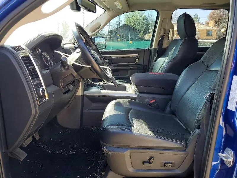 2016 RAM 1500 SPORT  