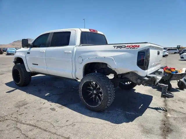 2018 TOYOTA TUNDRA CREWMAX SR5  