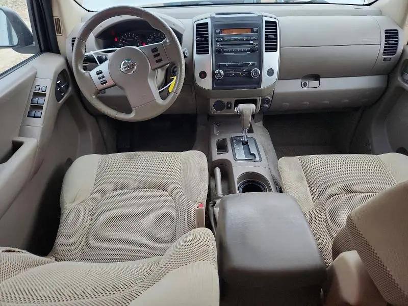 2012 NISSAN FRONTIER S  