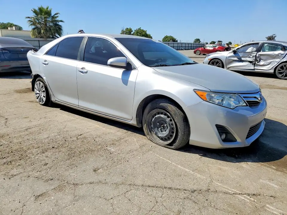 2012 TOYOTA CAMRY LE  