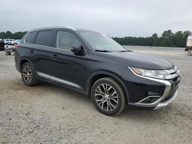 2017 MITSUBISHI OUTLANDER SE  