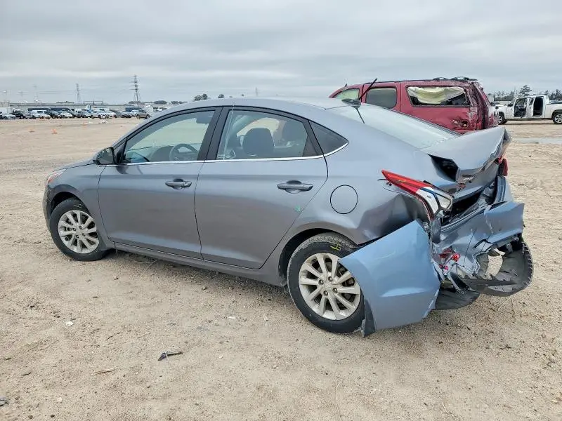 2019 HYUNDAI ACCENT SE  