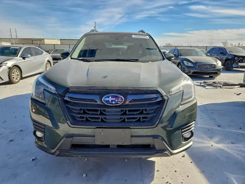 2022 SUBARU FORESTER LIMITED  