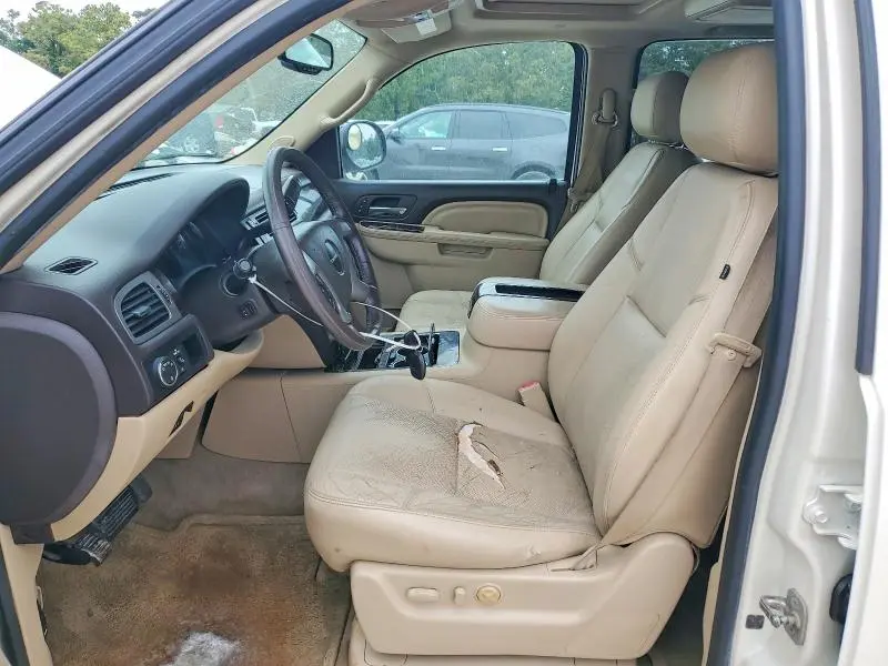 2012 GMC YUKON XL DENALI  