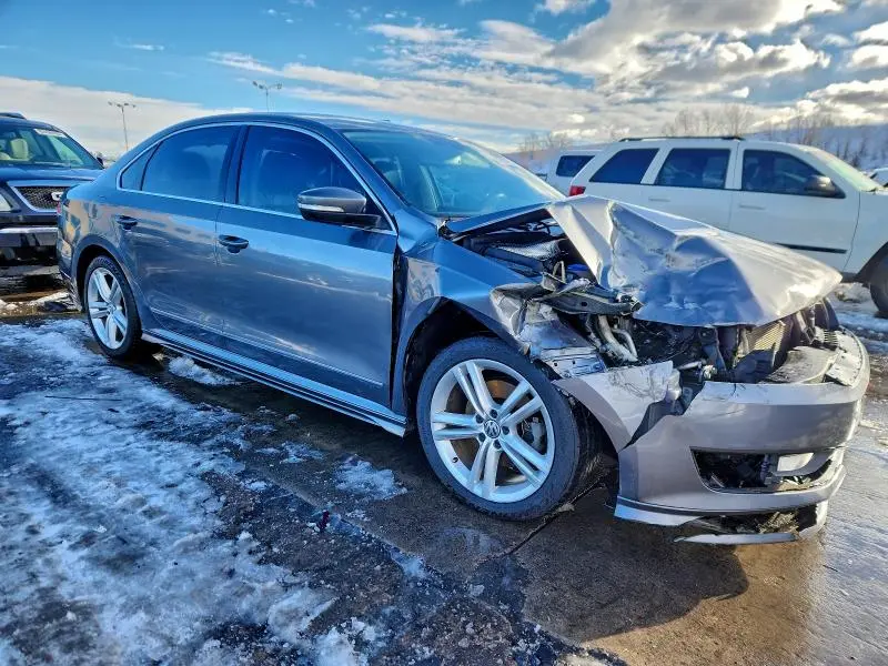 2015 VOLKSWAGEN PASSAT SEL  