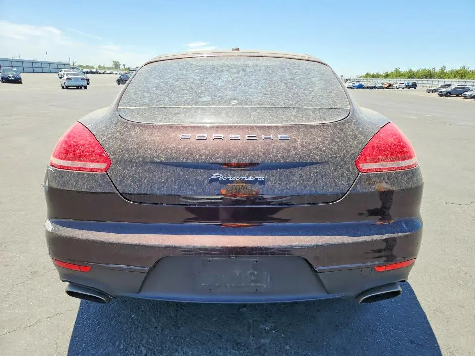2014 PORSCHE PANAMERA 2  