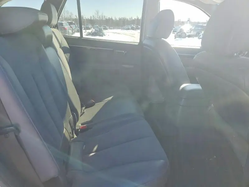 2010 HYUNDAI SANTA FE GLS  