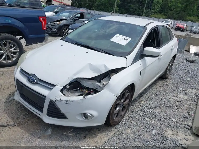 2012 FORD FOCUS SE