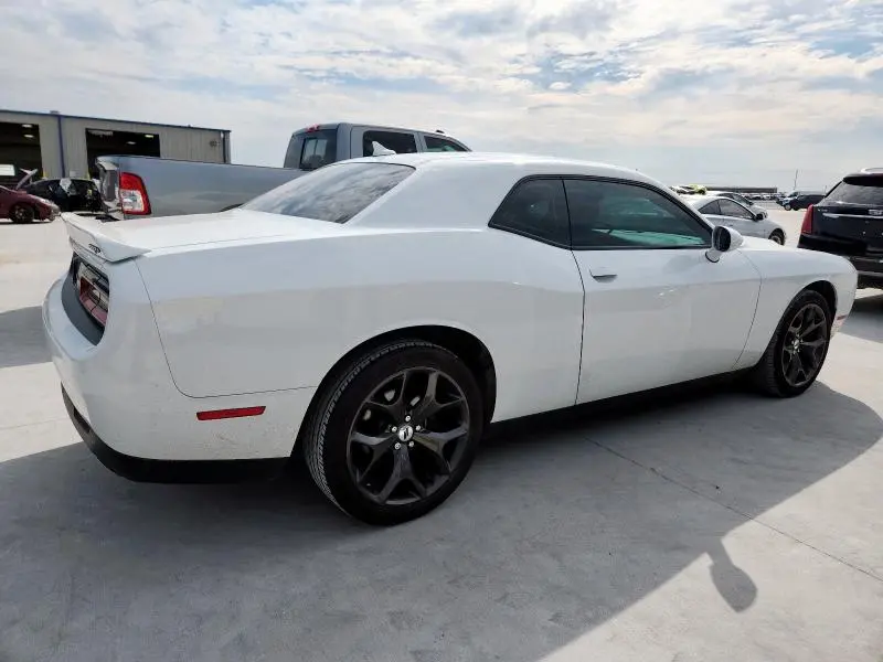 2019 DODGE CHALLENGER SXT  