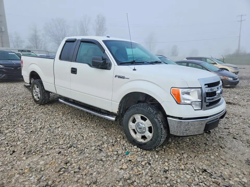 2013 FORD F150 SUPER CAB  