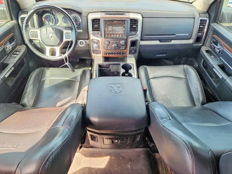 2015 RAM 1500 LARAMIE  