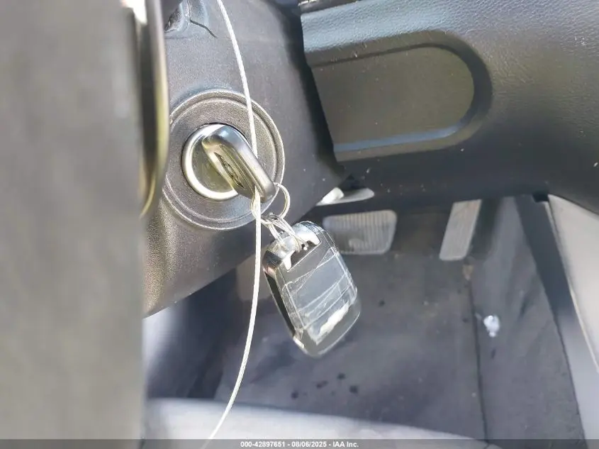 2012 CHEVROLET CAMARO 2LS