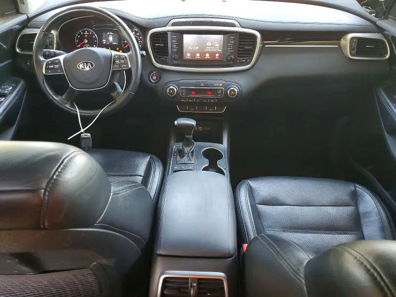 2020 KIA SORENTO S  