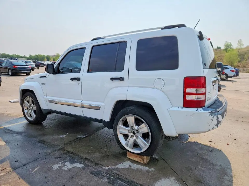 2012 JEEP LIBERTY JET  