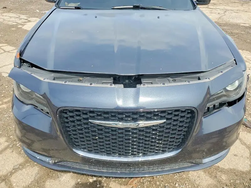 2019 CHRYSLER 300 S  