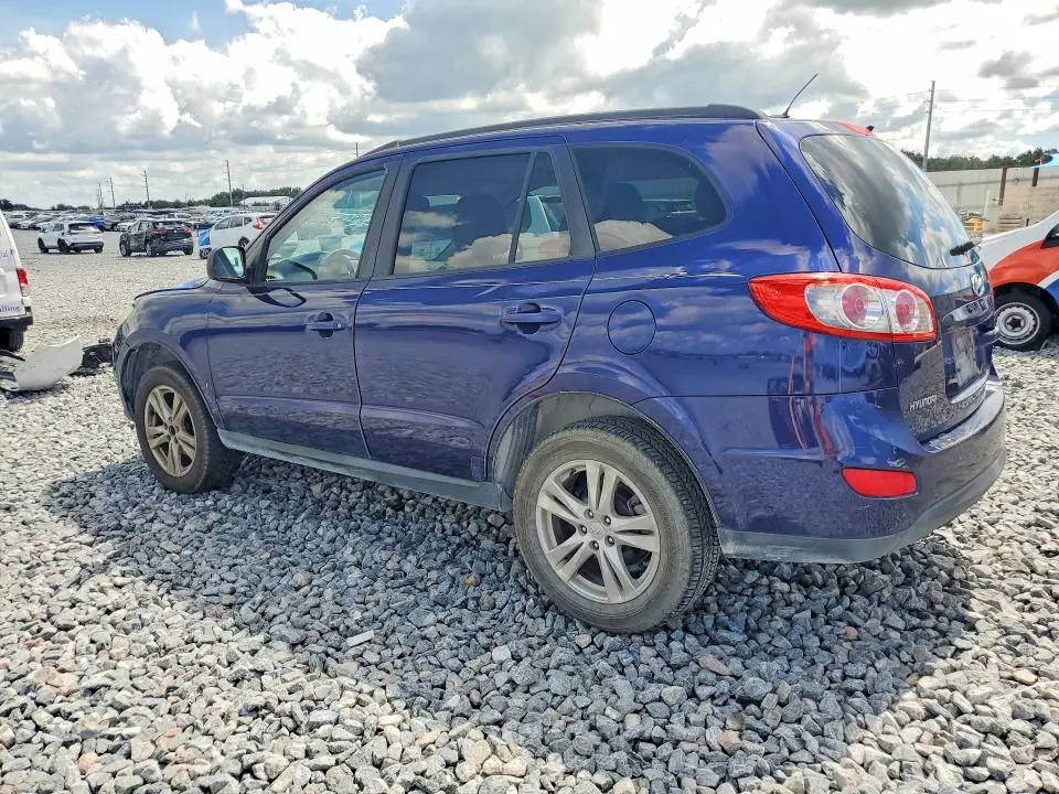 2010 HYUNDAI SANTA FE GLS  