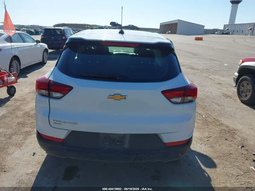 2023 CHEVROLET TRAILBLAZER AWD LS