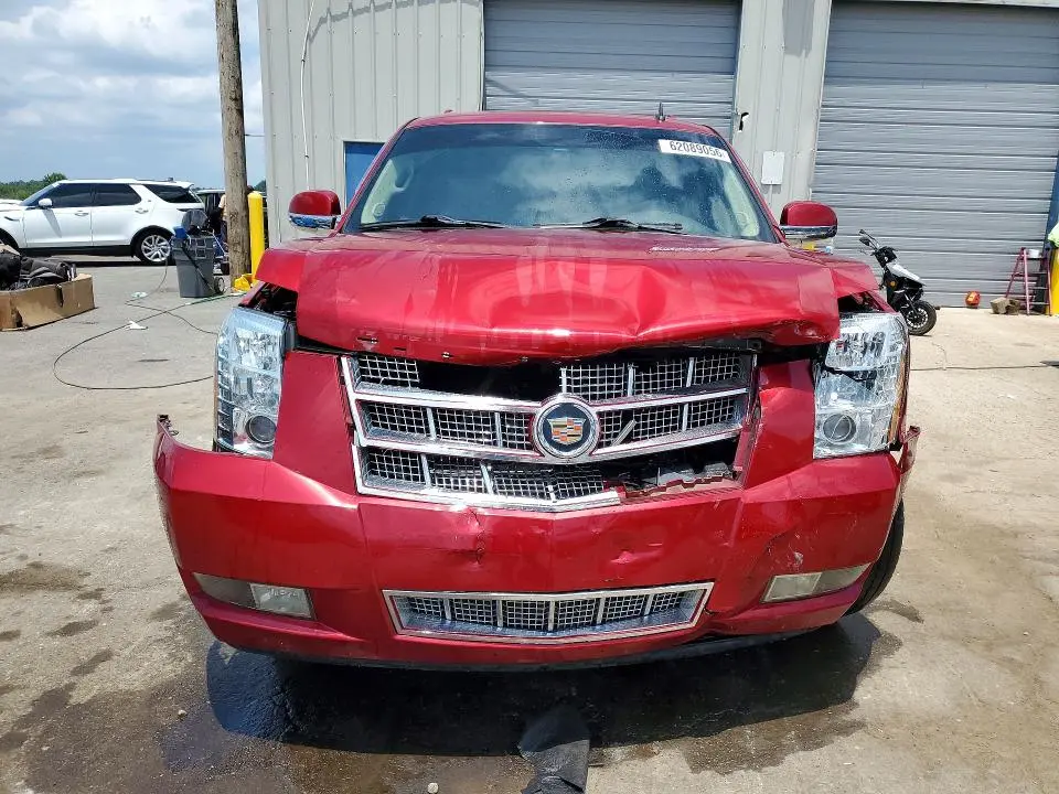 2013 CADILLAC ESCALADE PREMIUM  