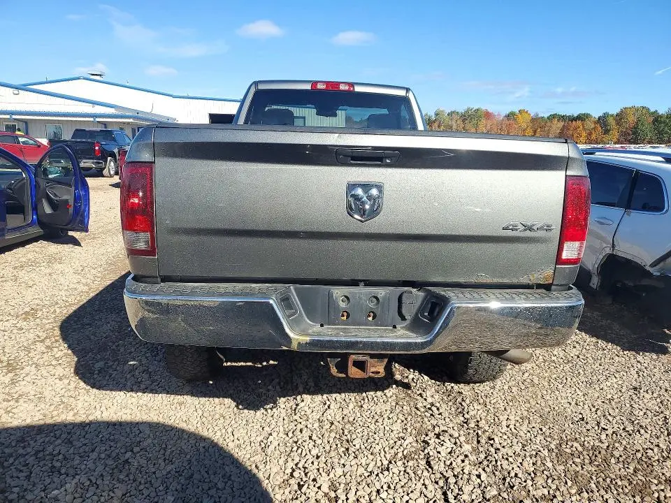 2013 RAM 2500 ST  