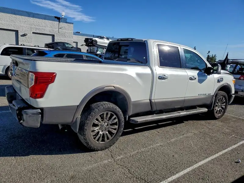 2017 NISSAN TITAN XD SL  