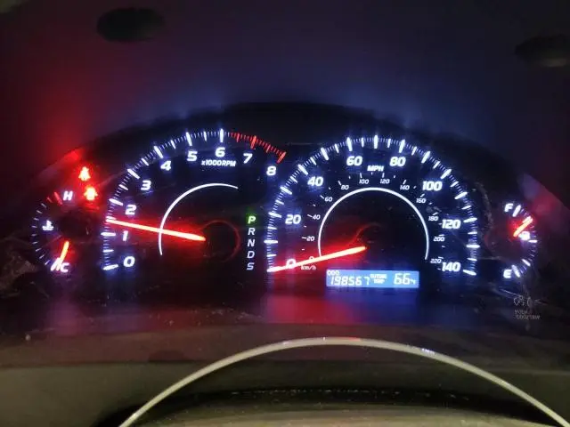 2011 TOYOTA CAMRY BASE  