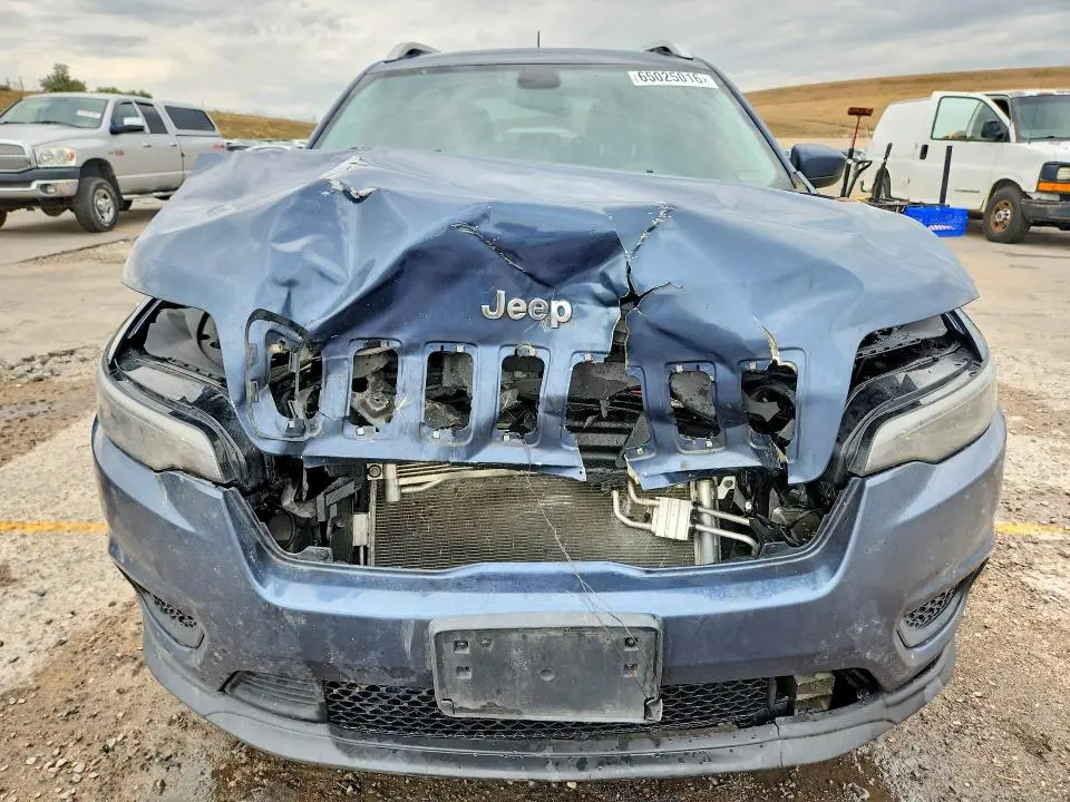 2020 JEEP CHEROKEE LATITUDE  
