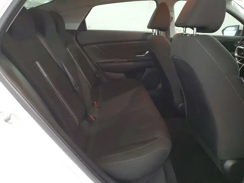 2021 HYUNDAI ELANTRA   