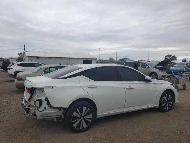 2021 NISSAN ALTIMA SV  