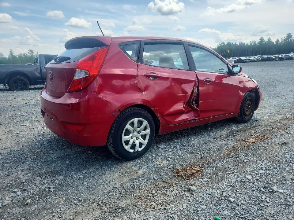 2013 HYUNDAI ACCENT GLS  